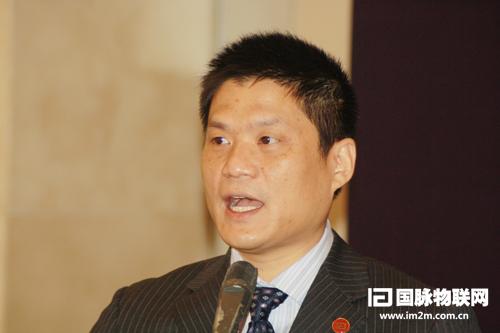 北京玉祥集团互联信息顾问有限公司董事长，浙大玉祥集团智慧城市研究中心主任 杨冰之