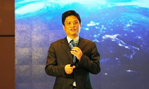杨冰之：数据驱动行业融合升维