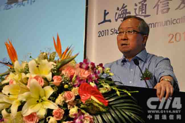 高新民：智慧城市建设应避免新瓶装老酒及纸上谈兵