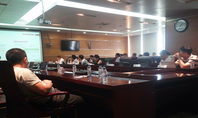 北京玉祥集团互联信息顾问有限公司长春办事处副主任董颖受邀出席2016年吉林省政务云项目探讨会，并以“互联网+政务发展探索”为题进行演讲。